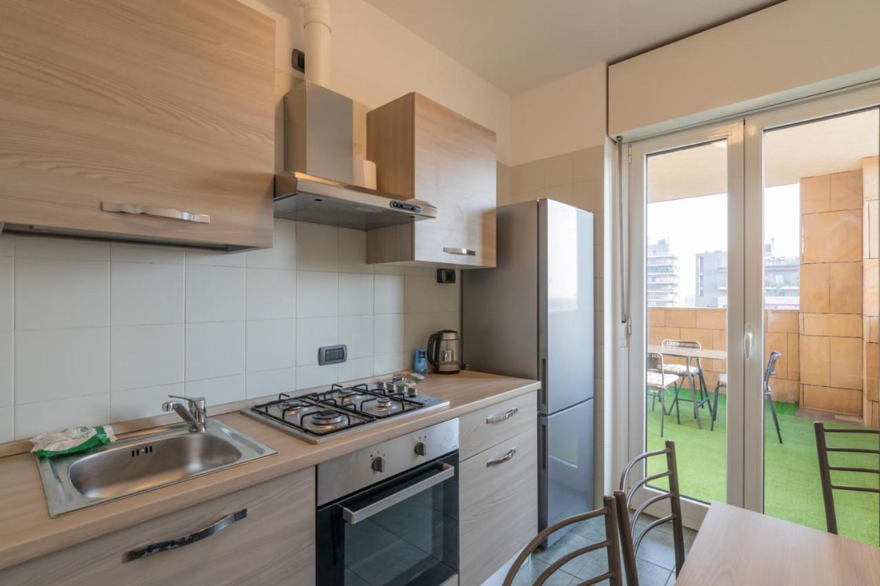 Splendida Terrazza Su Arcimboldi - Milano Bicocca Apartment Exterior foto
