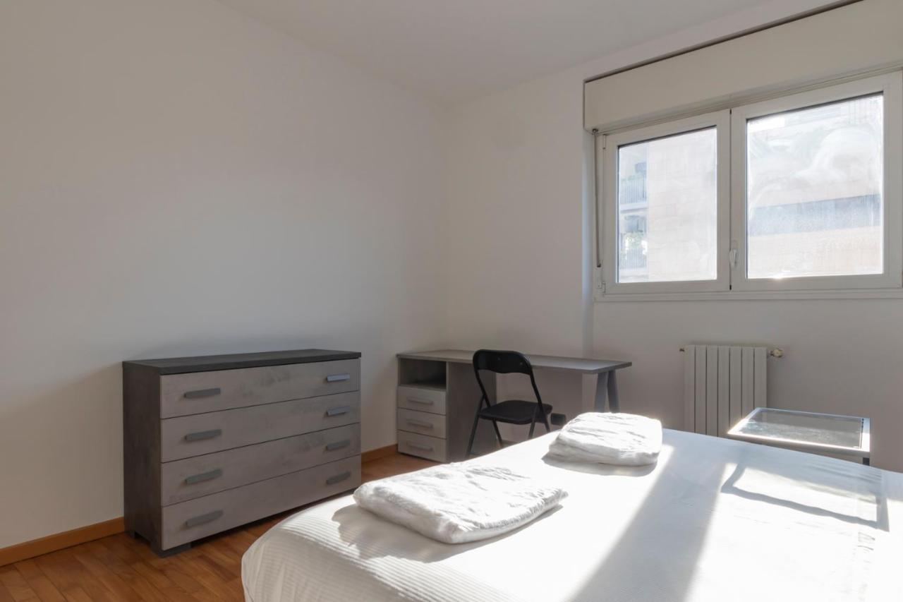 Splendida Terrazza Su Arcimboldi - Milano Bicocca Apartment Exterior foto